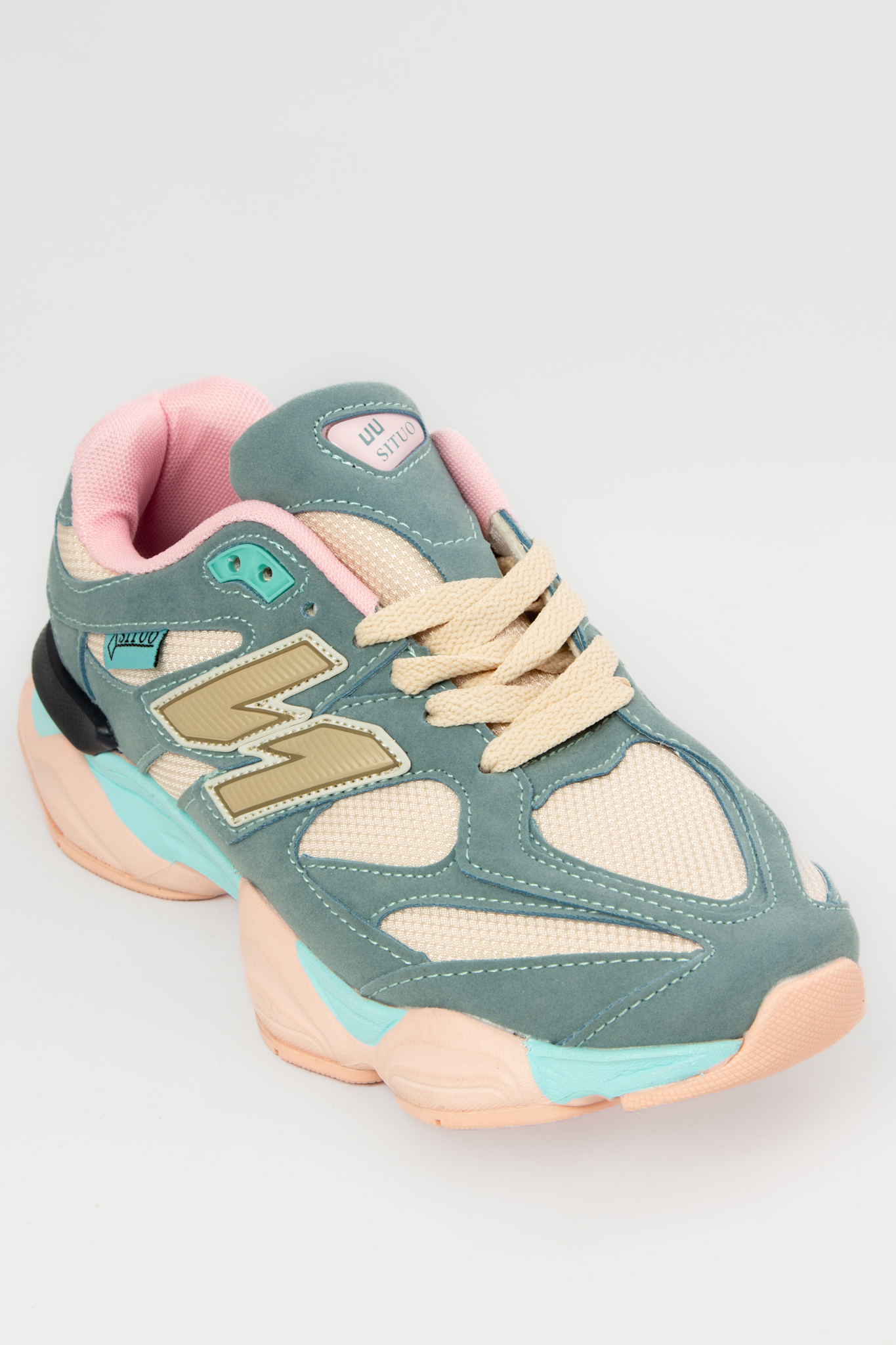 Кроссовки женские Situo B470-8